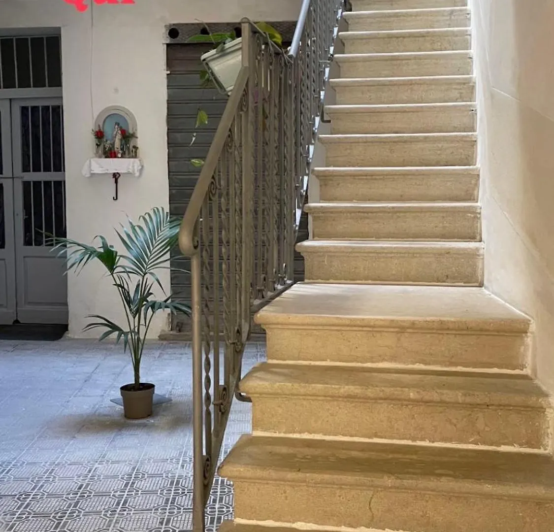 Apartament La Perla Del Mare Trapani 0*,